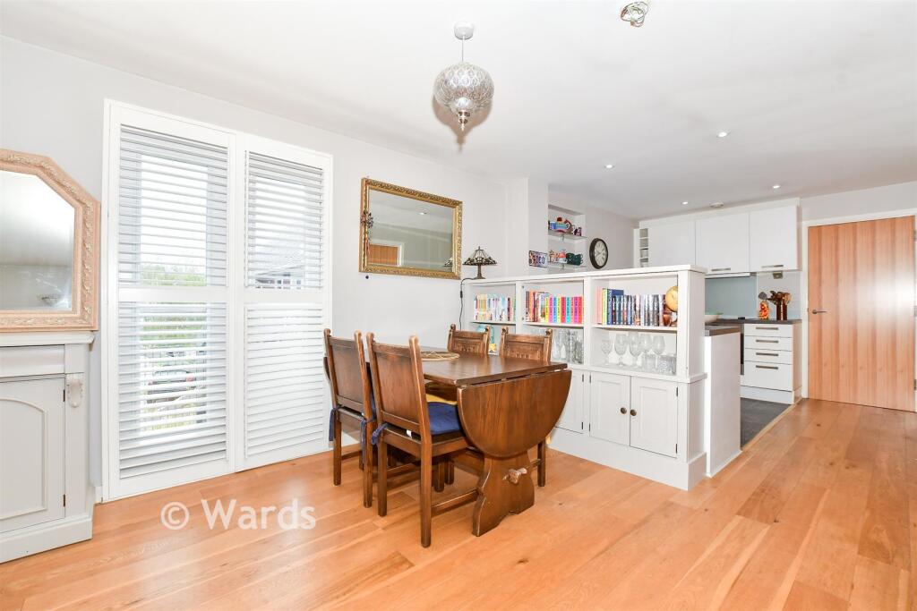 House in Tonbridge and Malling, Holborough Lakes, Snodland - More