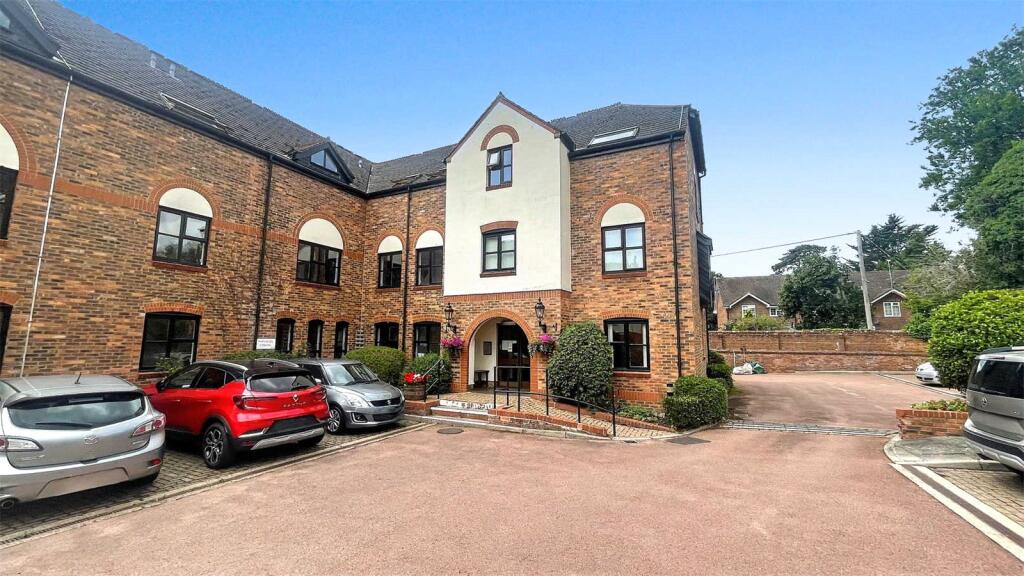 Main image of property: Lenten Street, Alton, Hampshire, GU34