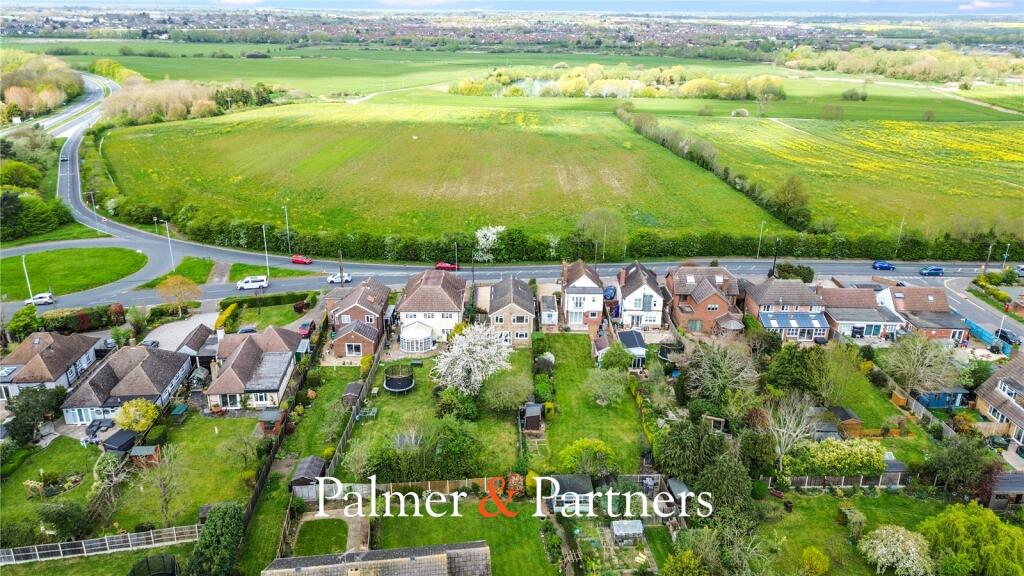 Maldon Road, Great Baddow, Chelmsford, Essex, CM2 - View 5