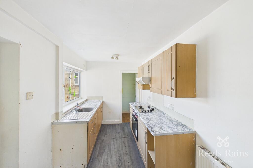 House in Burnley, Lancashire - View 3