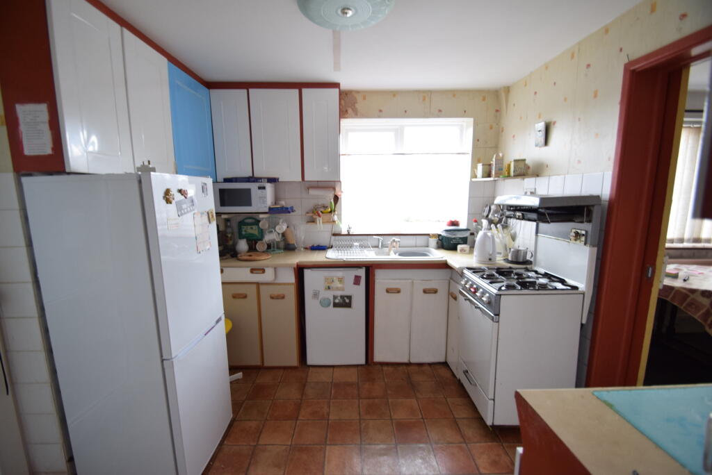 Afon Close, New Inn, Pontypool, Torfaen, NP4 photo 2