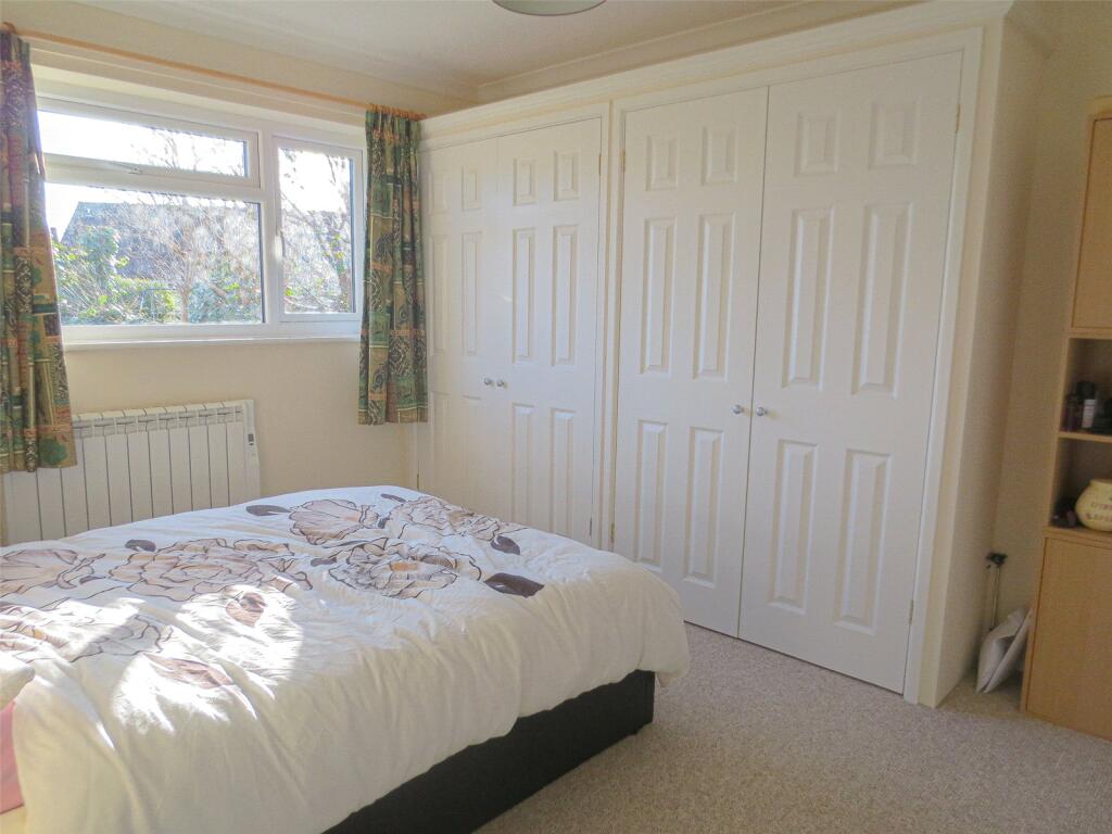 House in Taunton, Somerton - View 5
