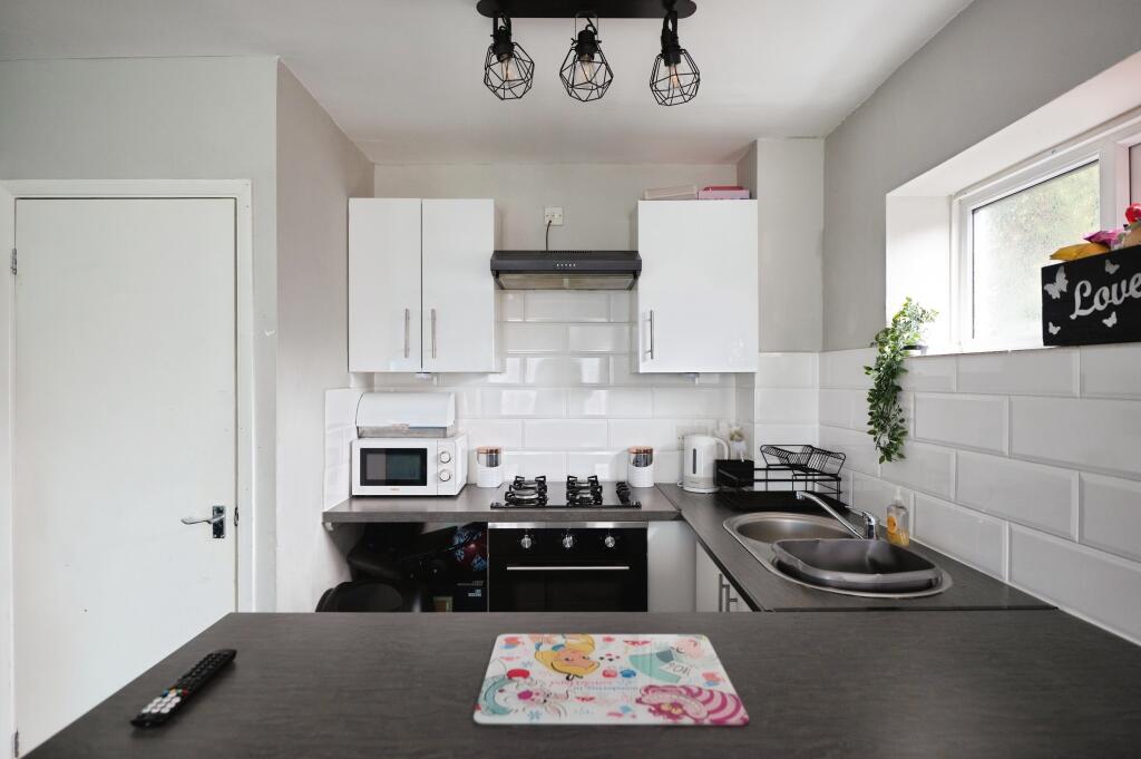 Apartment in London - View 4