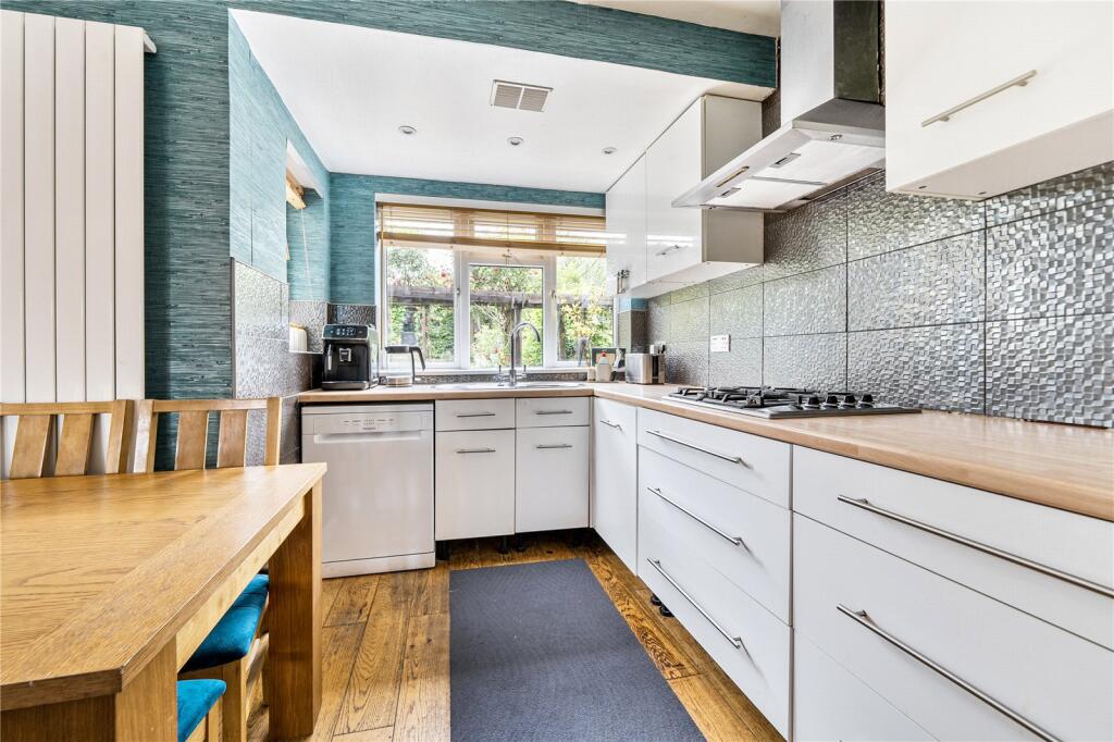 House in Enfield - More