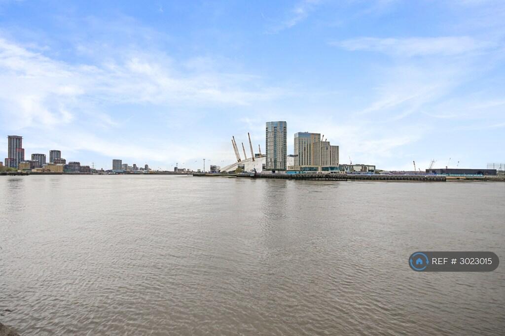 Main image of property: New Providence Wharf, London, E14
