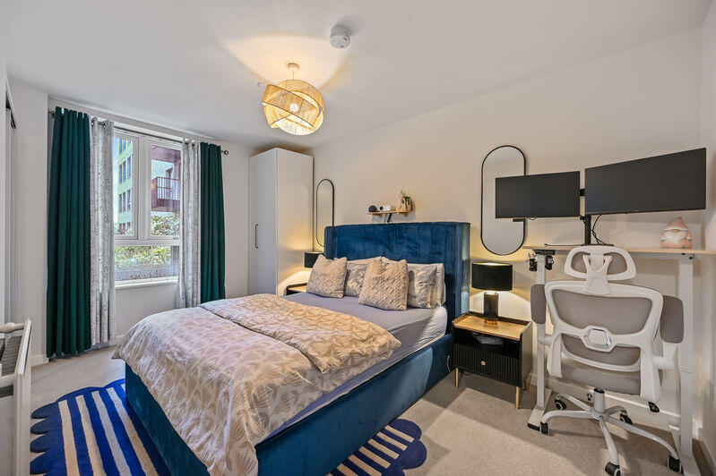Apartment in Harrow - View 5
