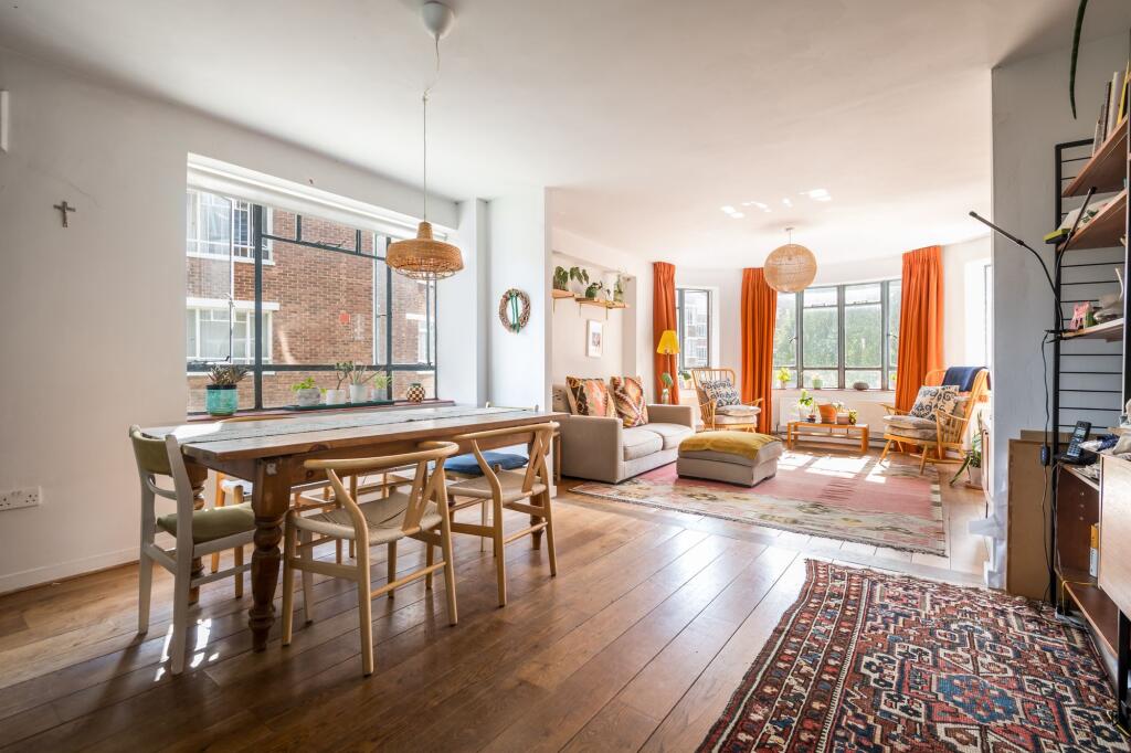 Apartment in London - View 3