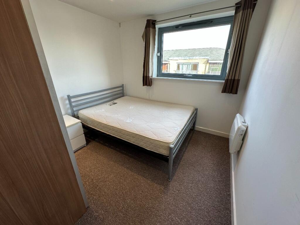 Apartment in Cambridge, Petersfield - View 4