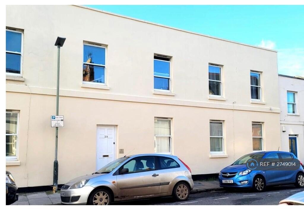 Main image of property: St. Pauls Street North, Cheltenham, GL50