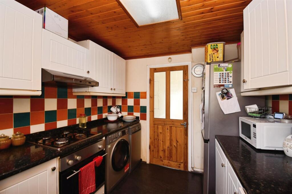 House in Hull, Kingston upon Hull - View 3