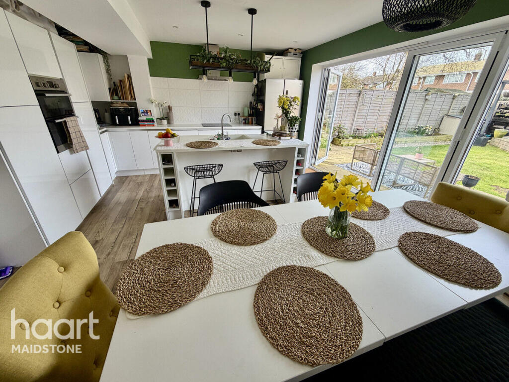 Main image of property: Oriole Way, Aylesford
