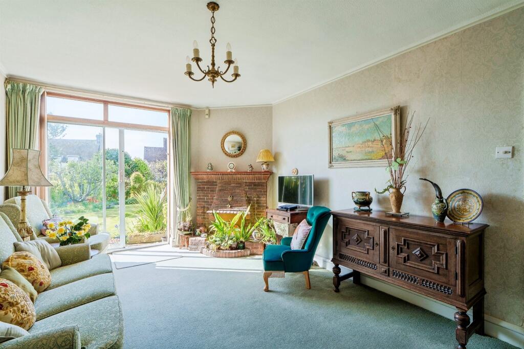 Harvey Road, Goring-By-Sea, Worthing - View 2