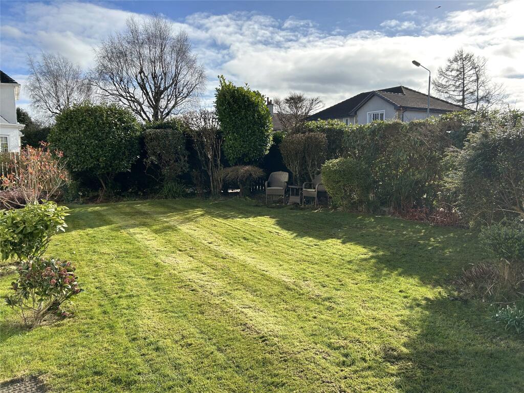Apartment in Bearsden, Castlehill, East Dunbartonshire - View 3