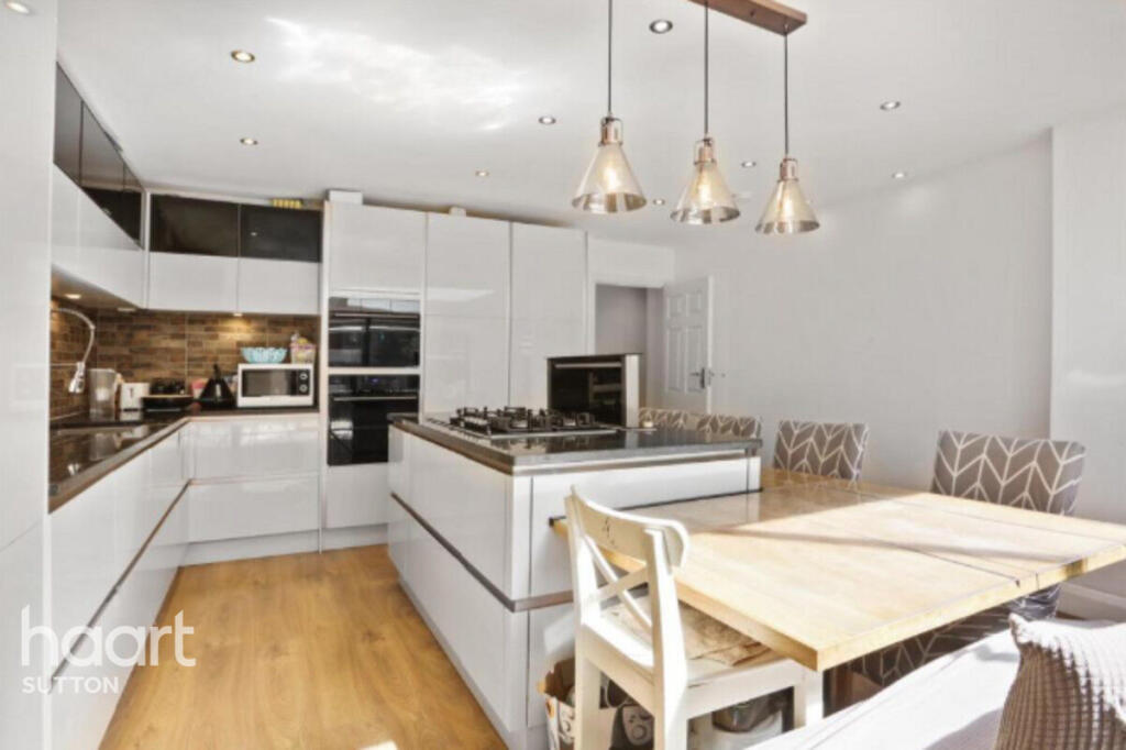 House in London, Carshalton Beeches - View 4