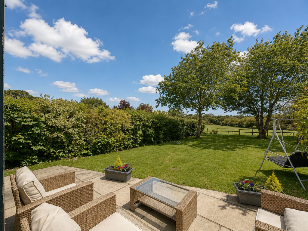 Hillbark Road, Wirral, CH48 - View 2