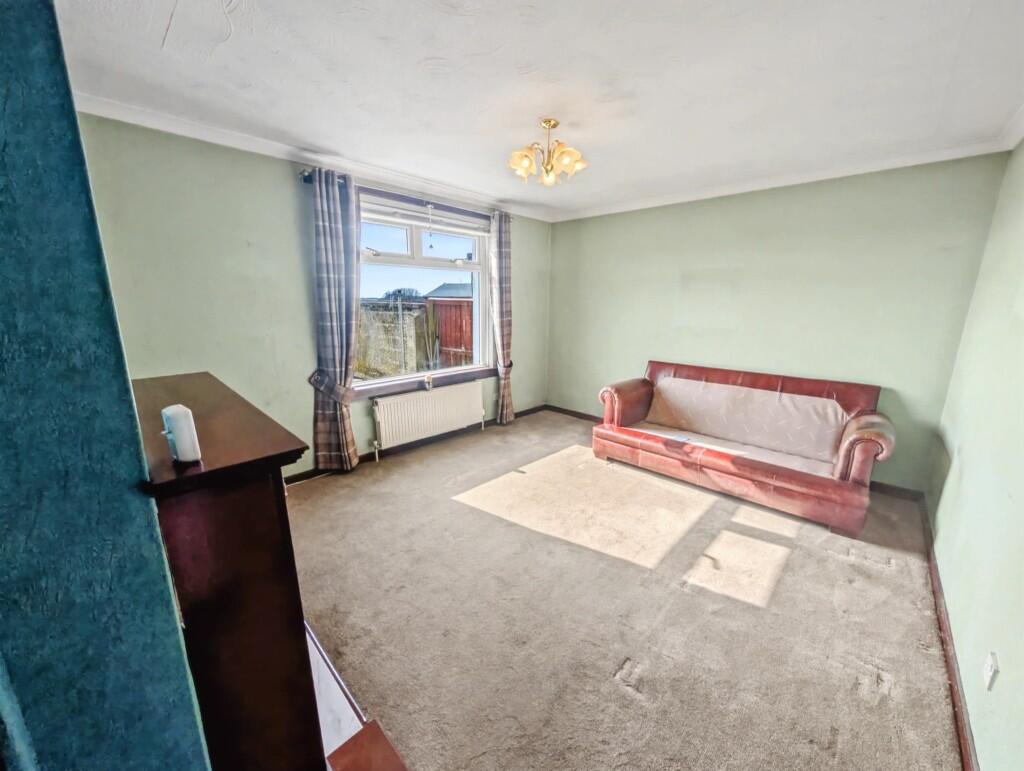 46 Hillside Street, Stevenston, KA20 3JA photo 4