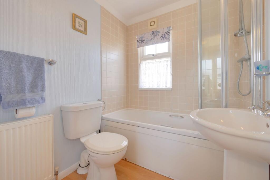 House in Wealden, Hailsham - View 4