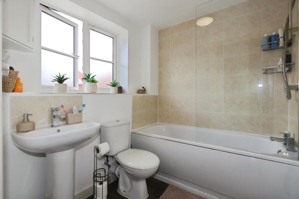 Apartment in Leicester - More