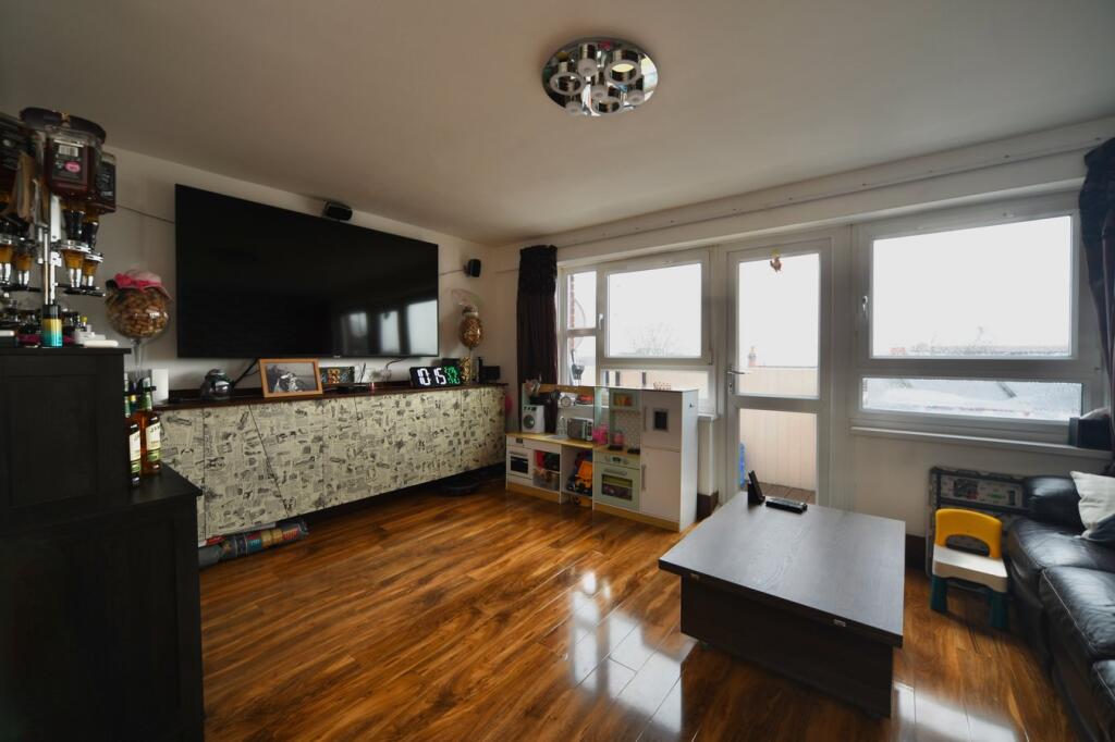 Apartment in London - View 6