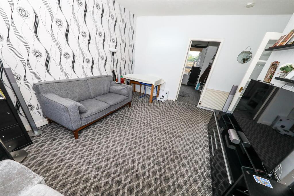 Park Circle, Markinch, Glenrothes photo 4