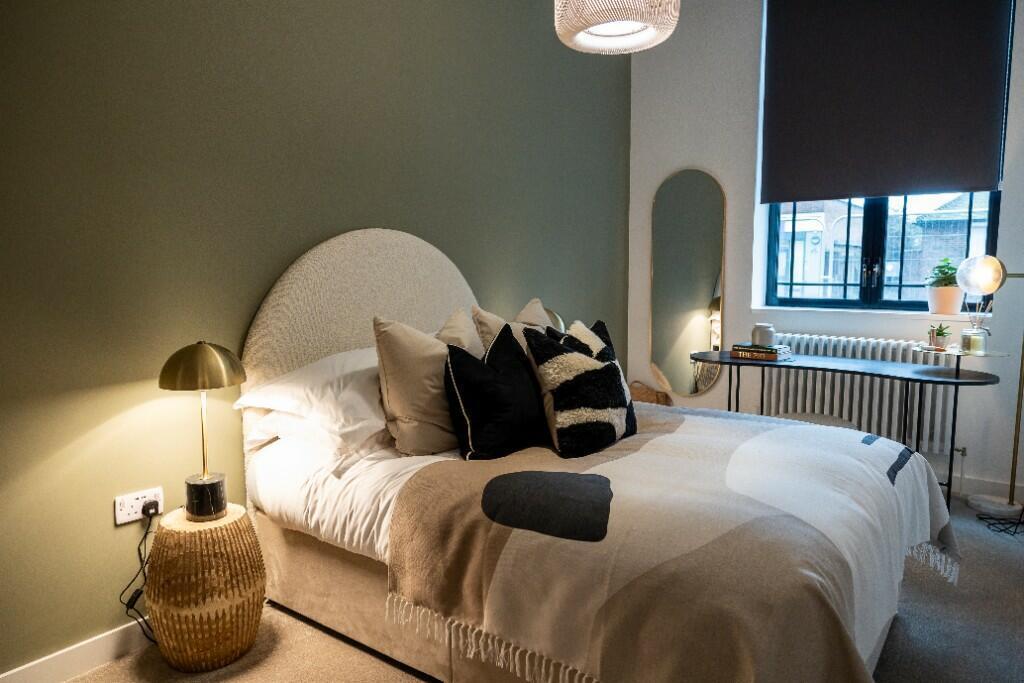 Main image of property: The Didsbury, London, E6