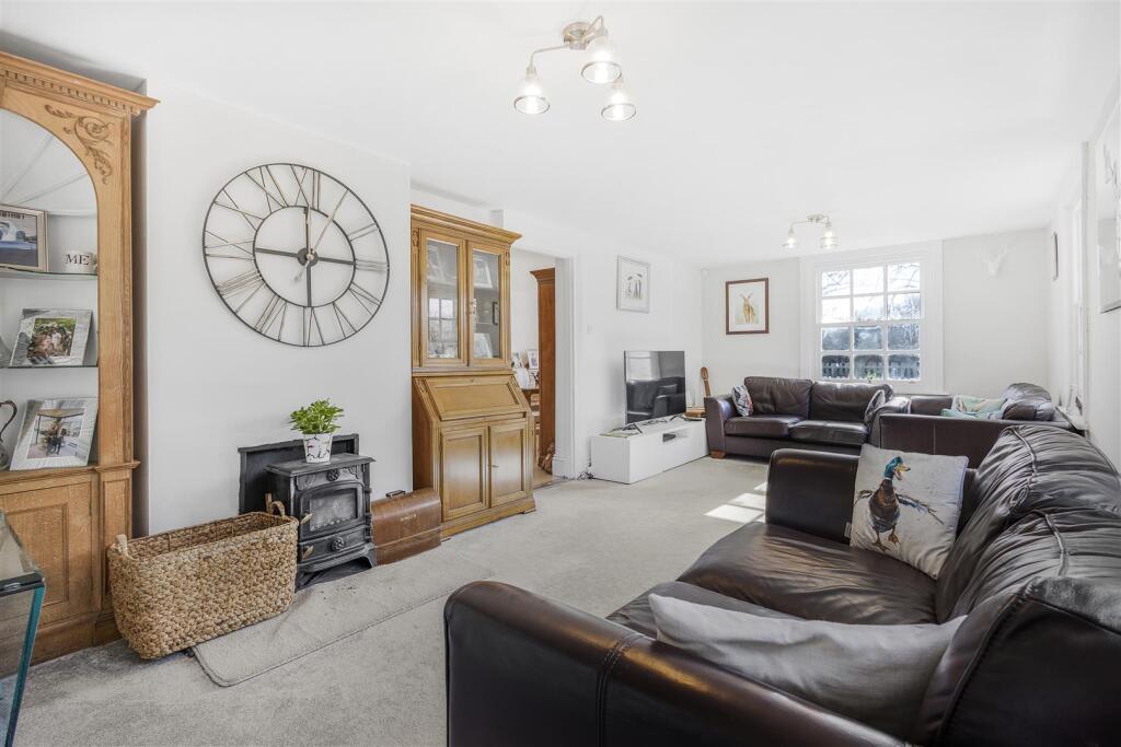 House in Chelmsford - View 4