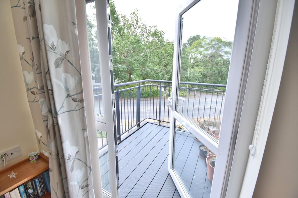 Apartment in Bournemouth - View 3