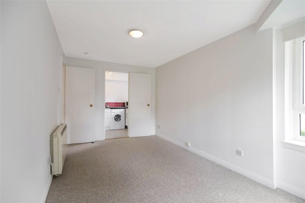 Apartment in Glasgow - View 3