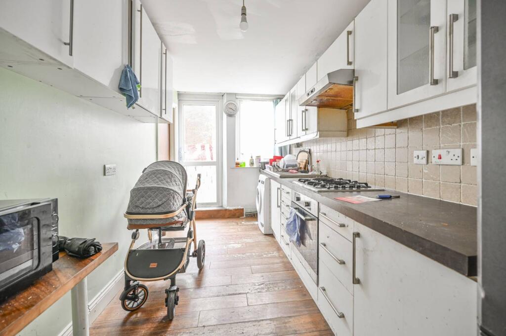 Main image of property: Copperfield Mews, London, N18, Edmonton, London, N18