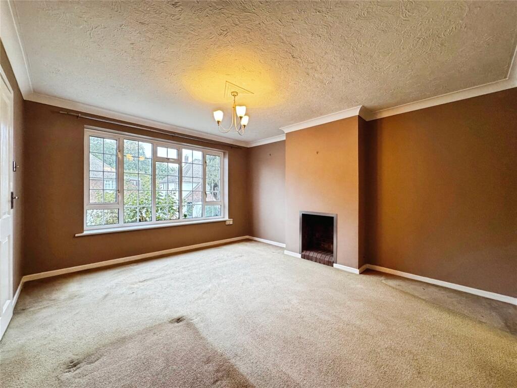 Woodhill Park, Pembury, Tunbridge Wells, Kent, TN2 photo 4