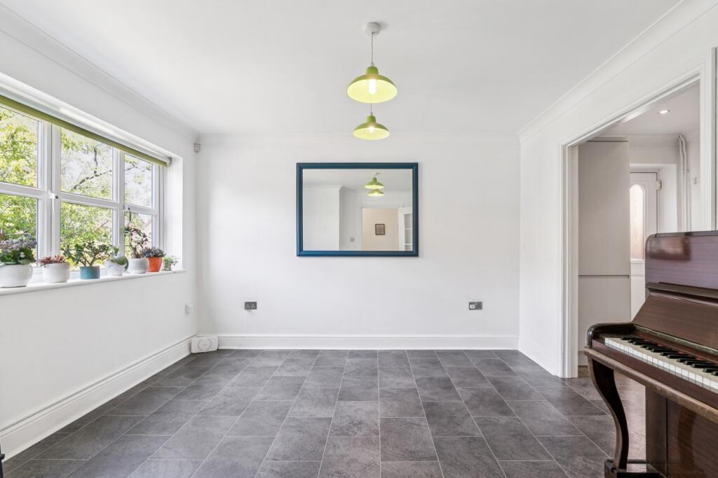 House in North Hertfordshire, St Paul's Walden - View 5