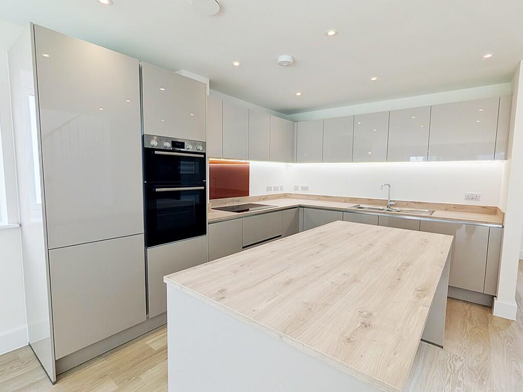 House in Cherwell, Bicester - View 2