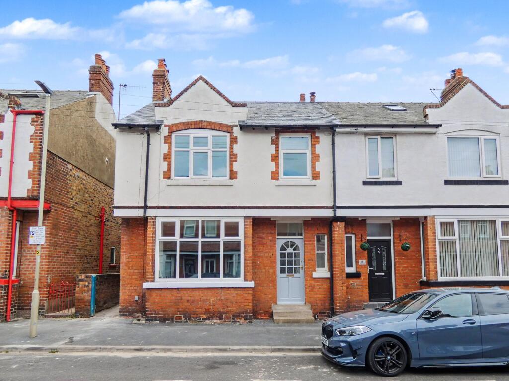 Main image of property: Moorland Road, Scarborough, YO12