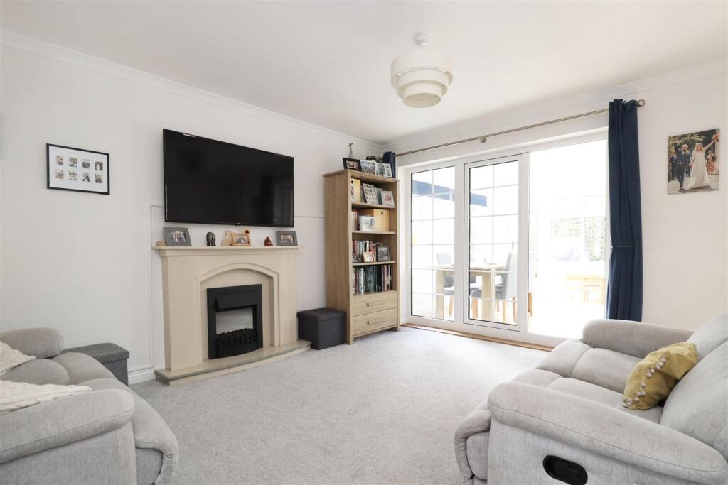 House in York, Westfield - View 5