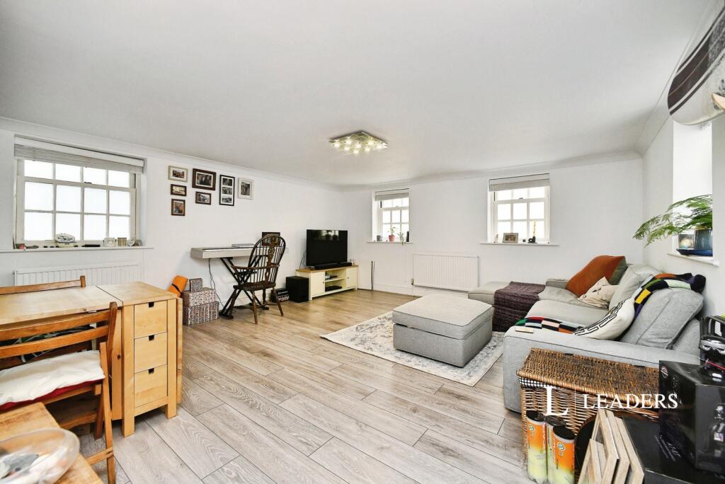 Main image of property: Brunswick Terrace, Hove, East Sussex, BN3