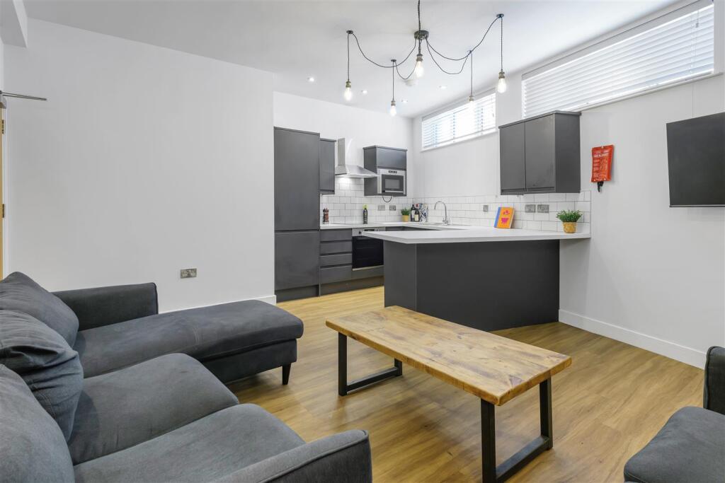 Main image of property: Lower Parliament Street, Nottingham