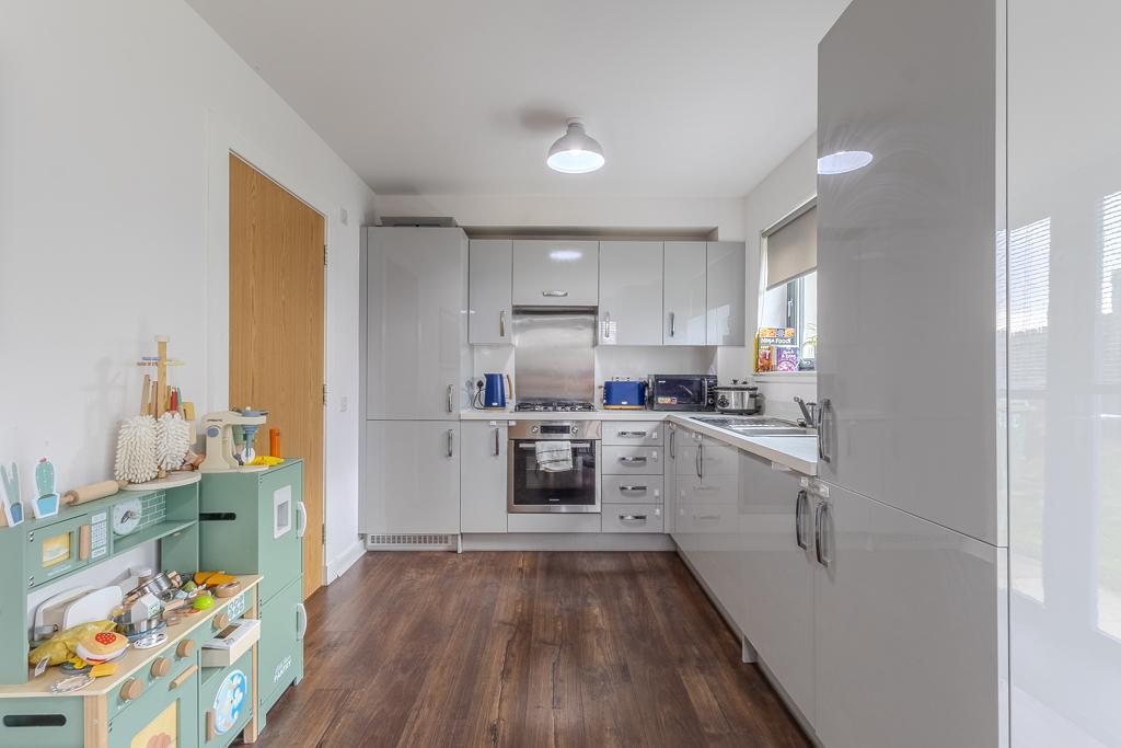 House in Twechar, East Dunbartonshire - More