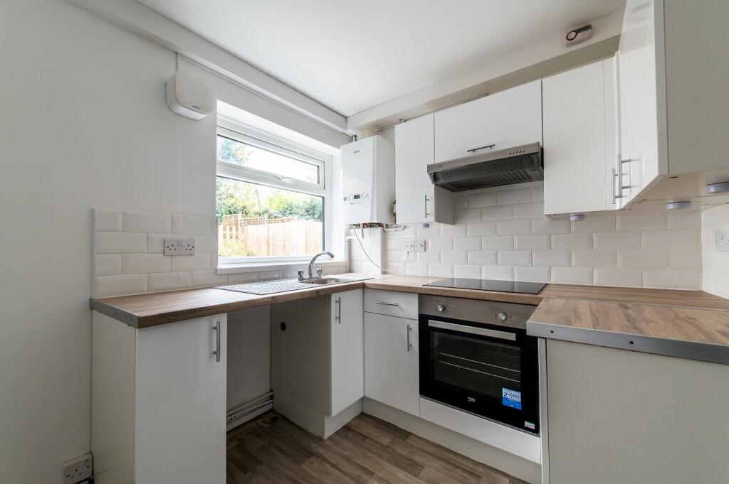 House in Dartford - View 5