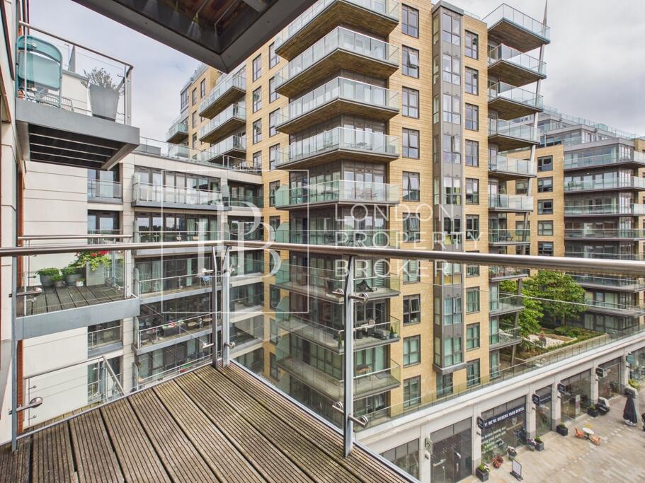 Apartment in London - More