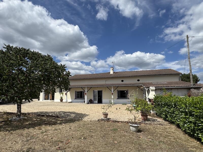 Main image of property: Montguyon, Charente-Maritime, Poitou-Charentes