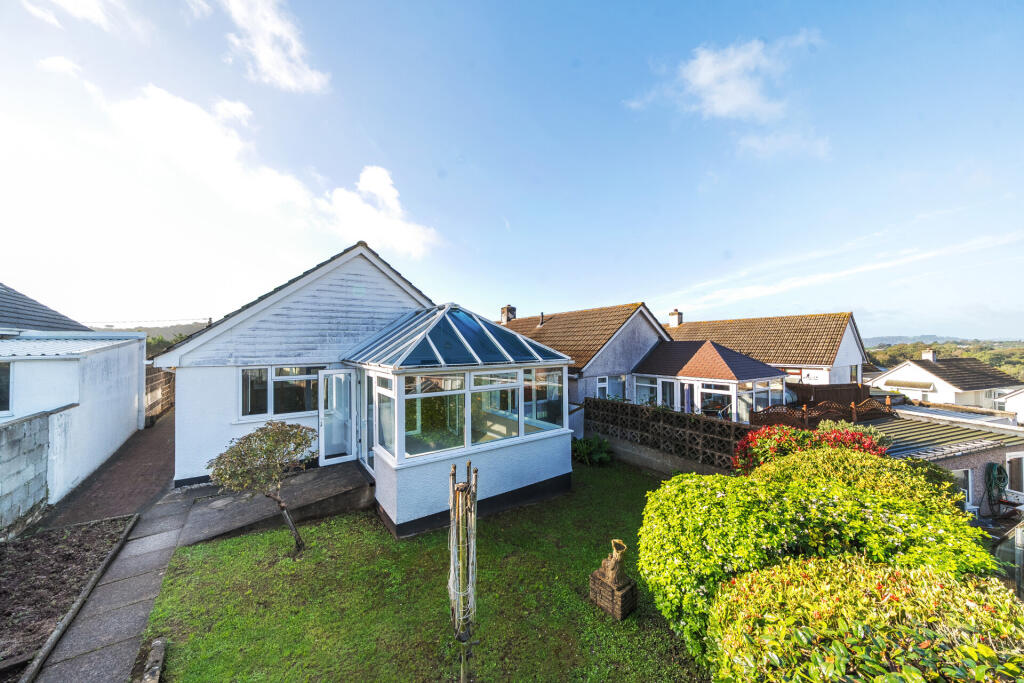 House in Plymouth, Goosewell - More