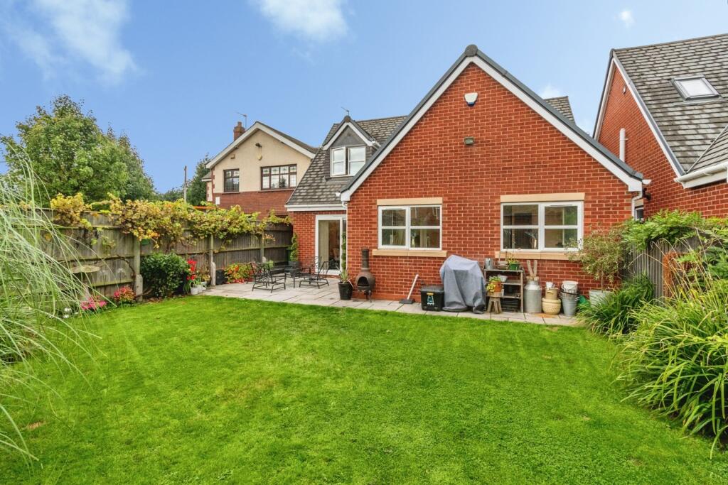 House in Wolverhampton - View 4