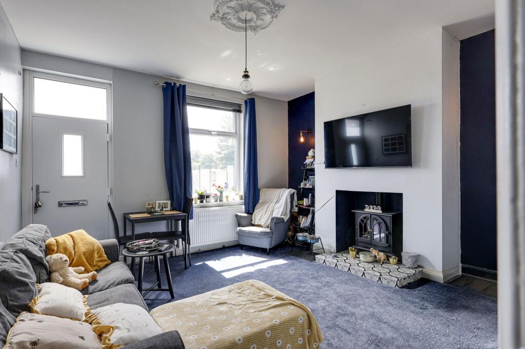 St. Peg Lane, Cleckheaton, BD19 photo 4