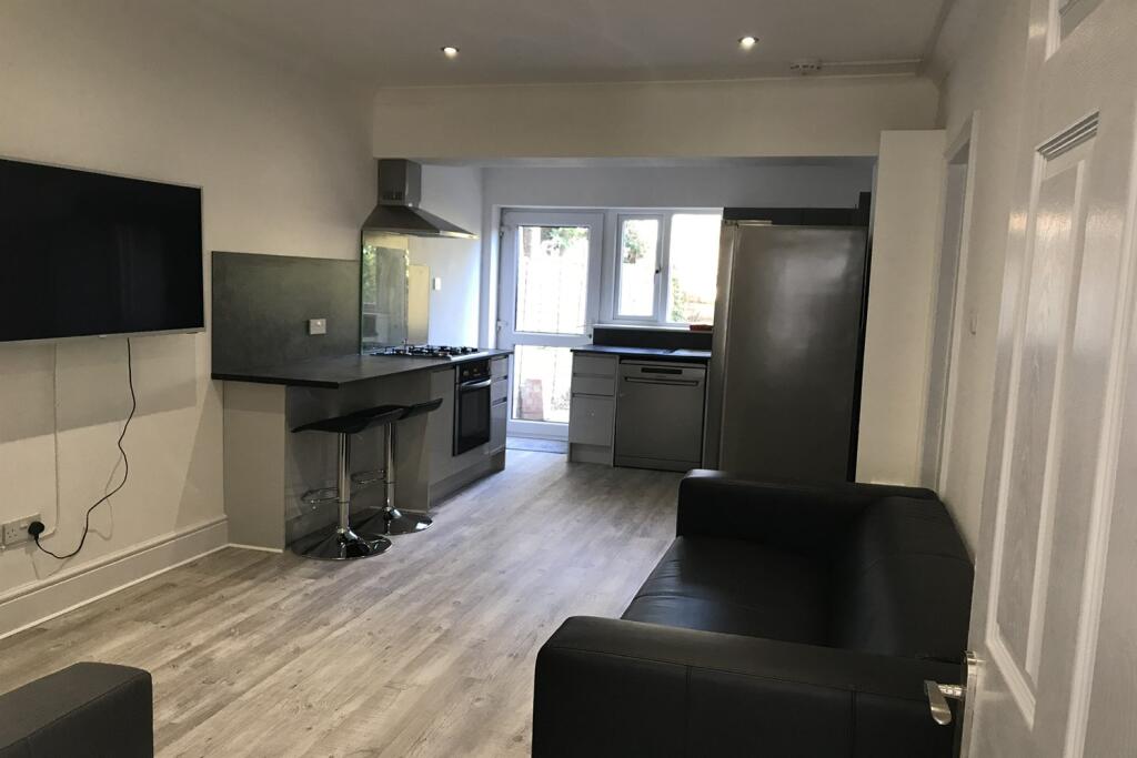 House in Bournemouth - View 2