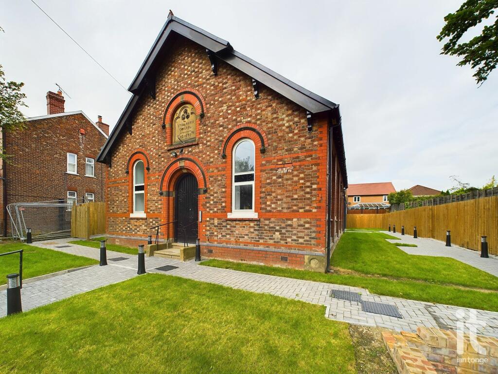 Main image of property: Flat 4 Chapel Mews, 165 Marple Road, Offerton