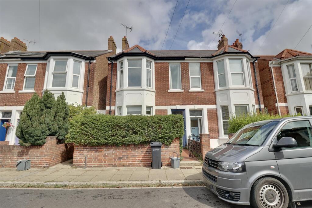 Main image of property: LOWCAY ROAD, SOUTHSEA, PO5 2QB