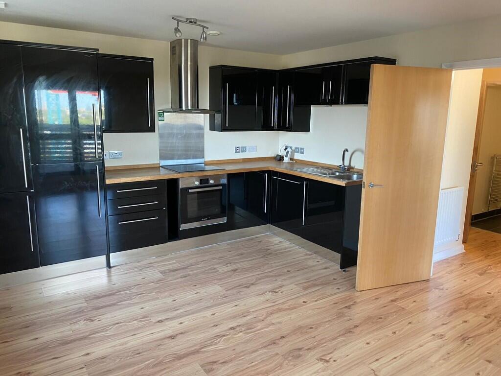 Main image of property: The Avenue, London, W13