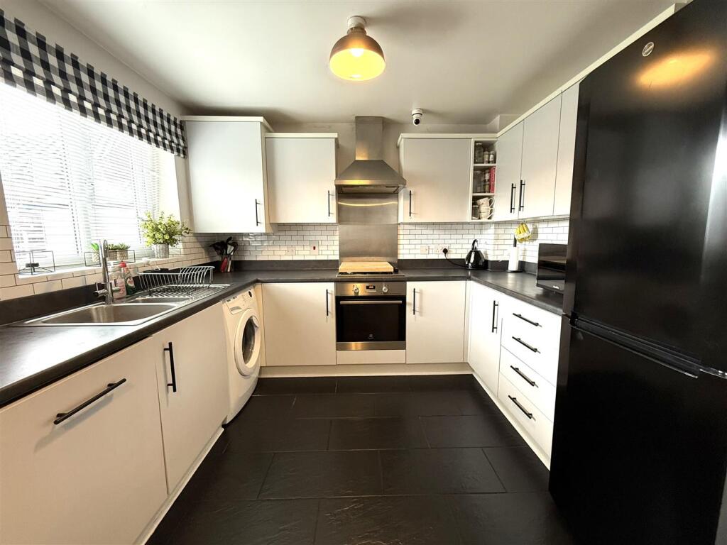 House in Walsall - View 3