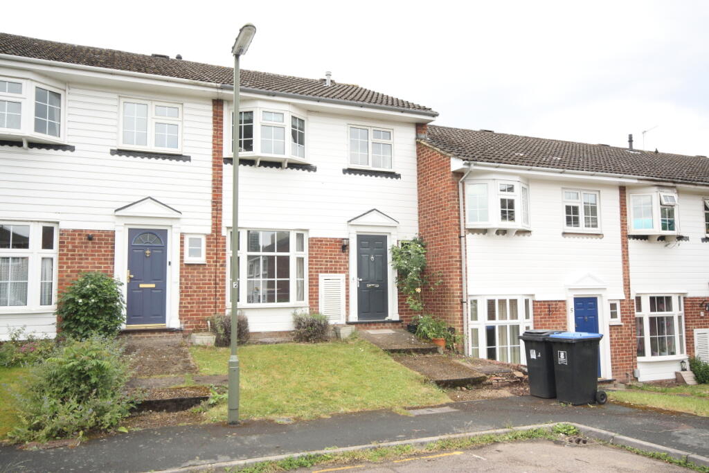 Main image of property: Mount Hermon Close, Woking