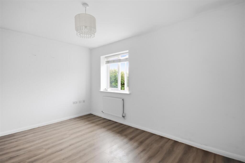 House in Chesterfield, Dunston - More
